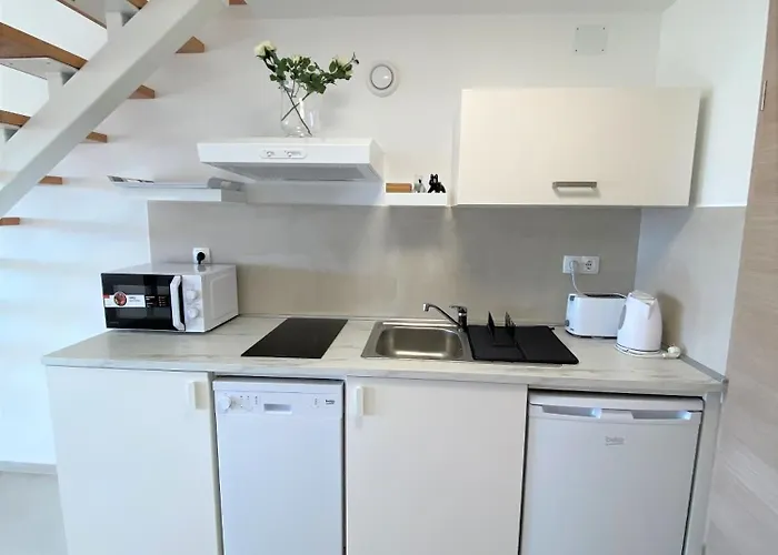 Family-friendly With Swimming Pool Sveti Petar, Biograd - 24260 Appartement Sveti Filip i Jakov