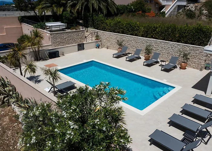 Family-friendly With Swimming Pool Sveti Petar, Biograd - 24260 스베티필립아이자코브