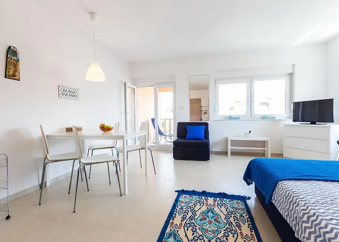 Family-friendly With Swimming Pool Sveti Petar, Biograd - 24260 * Sveti Filip i Jakov